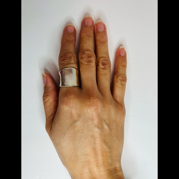 Silver Sterling 925 Ring size 6 - Picture 1 of 5